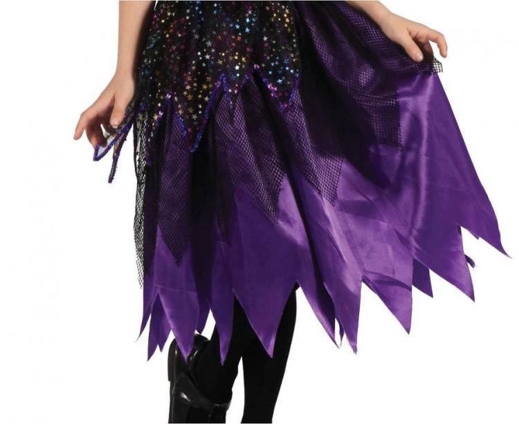 Czarujący strój Fioletowej Czarownicy dla dziecka (rozmiar 120/130 cm) z fioletową sukienką i magiczną opaską, producent Godan, idealny na Halloween i bale w Tychach.