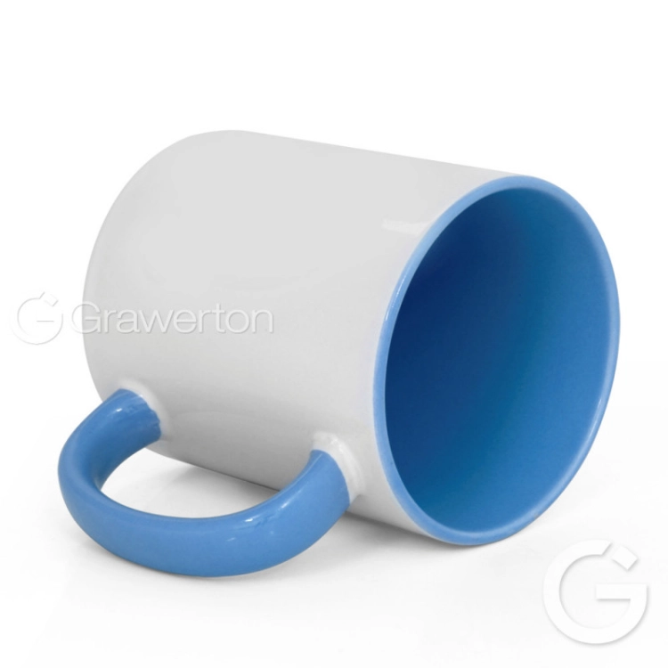 Biały kubek do sublimacji z jasnoniebieskim wnętrzem 330 ml, na personalizowany nadruk, ekspresowa realizacja 24h.