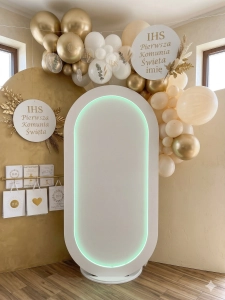 Stelaż Eventowy LED RGB "Pure White" 200x98cm – Gotowa Ścianka ze Stolarni