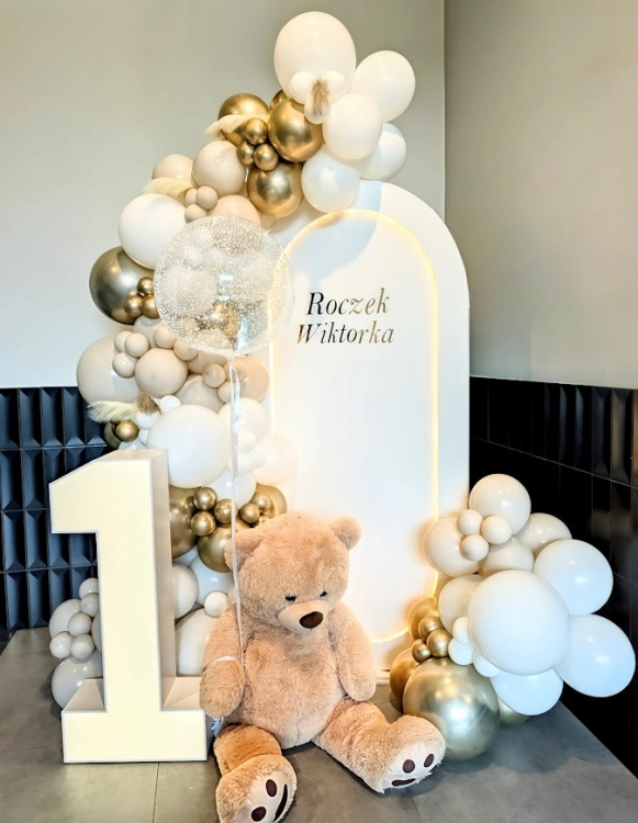 scianka-balonowa-roczek-boho-mis-balon-bubble-led